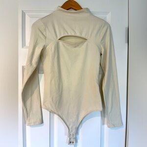 Express Long sleeved Bodysuit